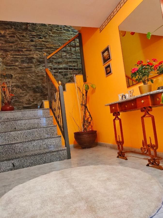 A Casina Do Patio Villa Quiroga Buitenkant foto
